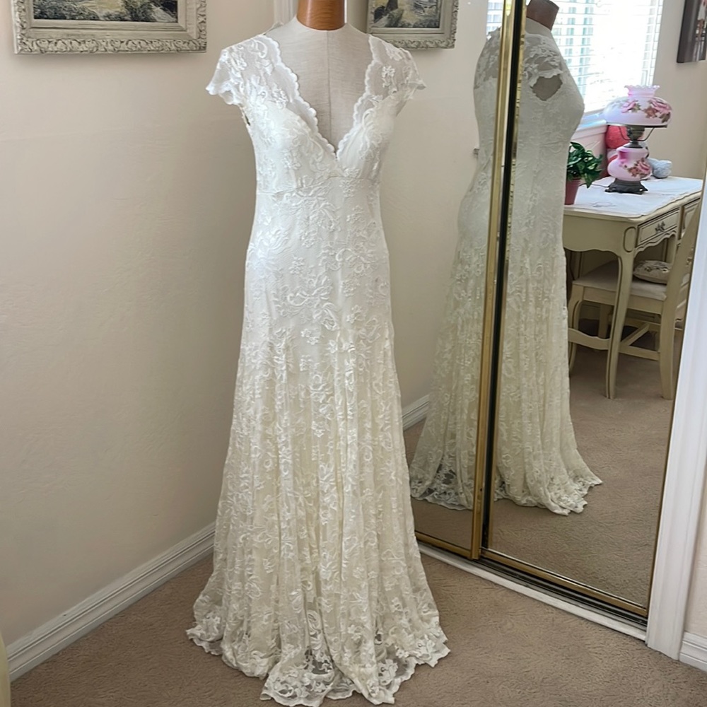 Olvi’s Ivory Gown